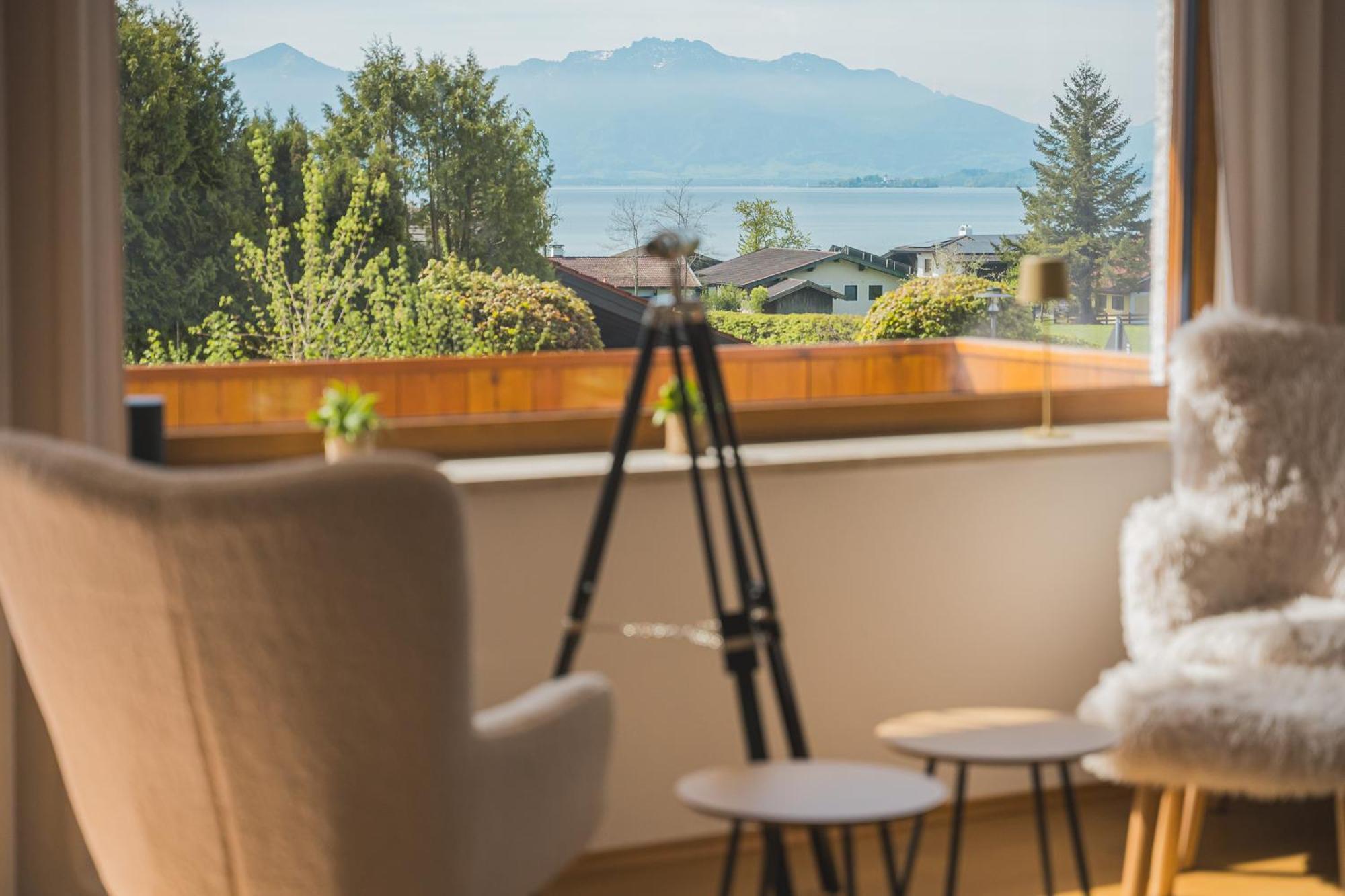 Chalet Am See - Seeblick Bergblick Modern Charmant Neu Сион-Зеебрук Екстериор снимка