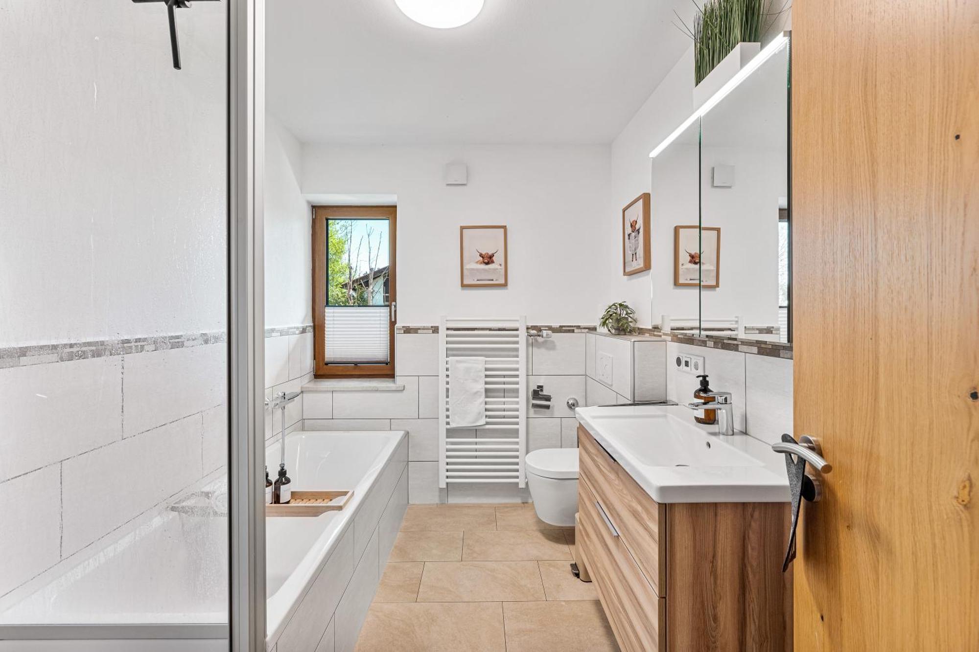 Chalet Am See - Seeblick Bergblick Modern Charmant Neu Сион-Зеебрук Екстериор снимка