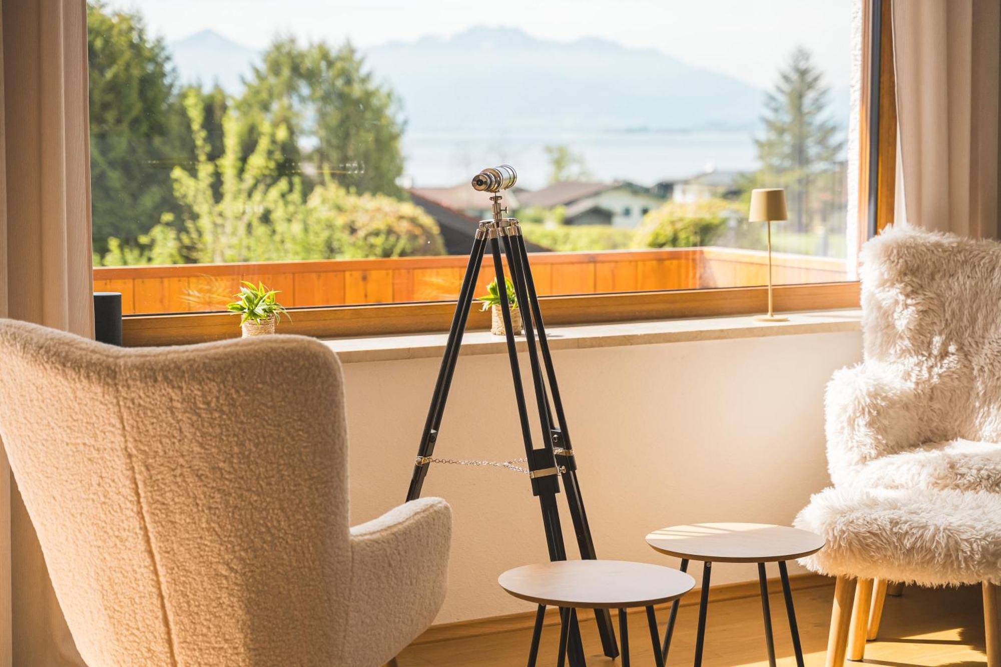 Chalet Am See - Seeblick Bergblick Modern Charmant Neu Сион-Зеебрук Екстериор снимка